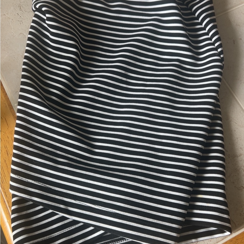 SO Black and White Striped Pencil Skirt